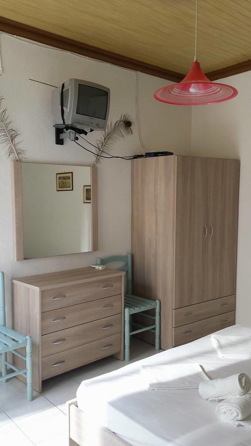Studios Ntina Аликі Екстер'єр фото